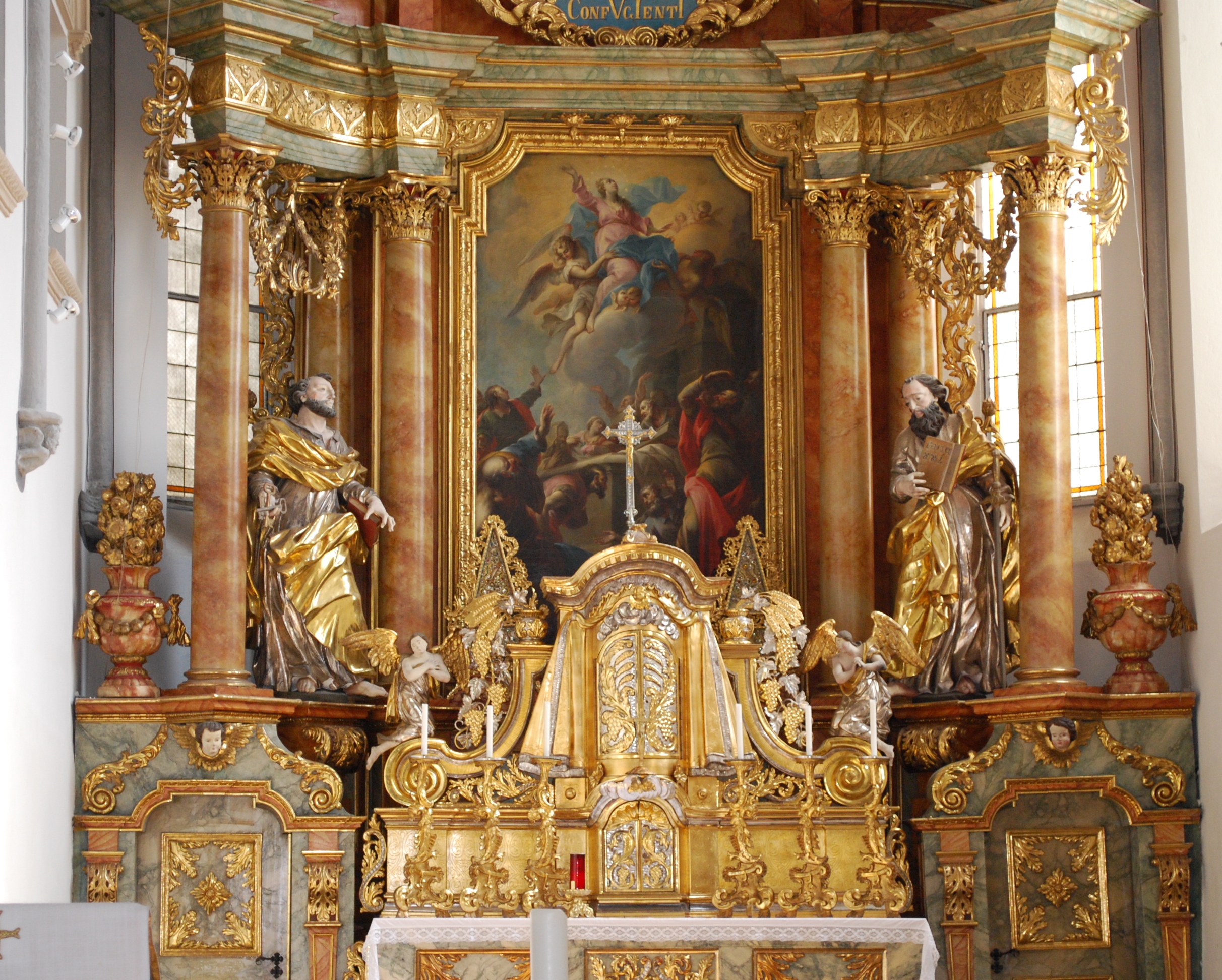 Der Altar der Stadtpfarrkirche Gmünd. Wir freuen uns auf schöne Adventlieder.